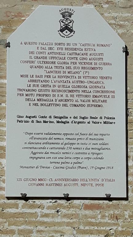 Appartamento Locanda della Cavalleria Trecastelli Esterno foto
