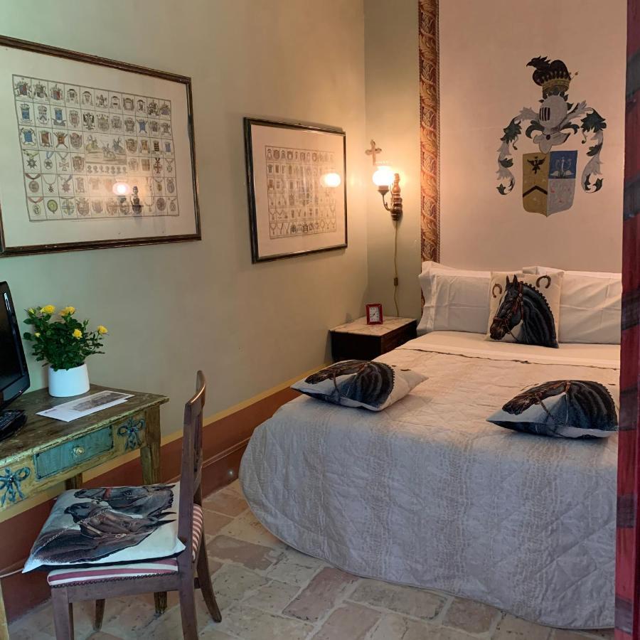 Appartamento Locanda della Cavalleria Trecastelli Esterno foto